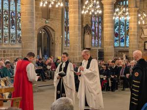 Dean Philip use 4.jpeg